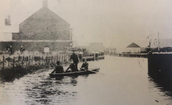 Flood October 1909
