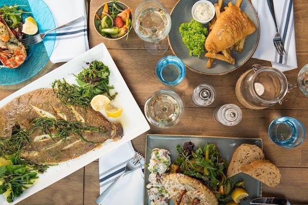 EatingOut600x400 min