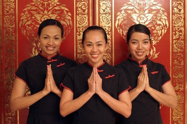 3 therapists Thai SenSpa luxury spa New Forest Careys Manor