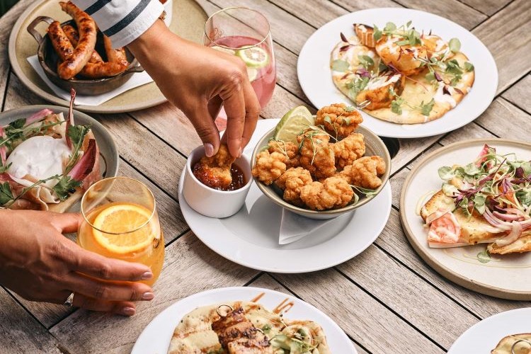 Careys Manor sharing plates