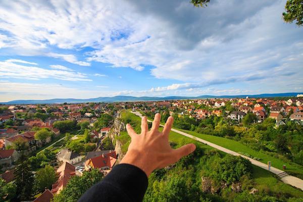 Lymington.com reaches out to the New Forest market 