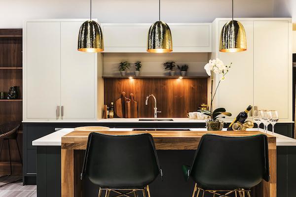 Crestwood of Lymington Kitchens – Luscombe Kitchen