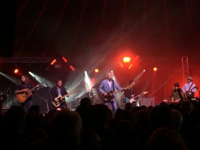 John Illsley joins the Whoredogs and Dire Straits is reborn!