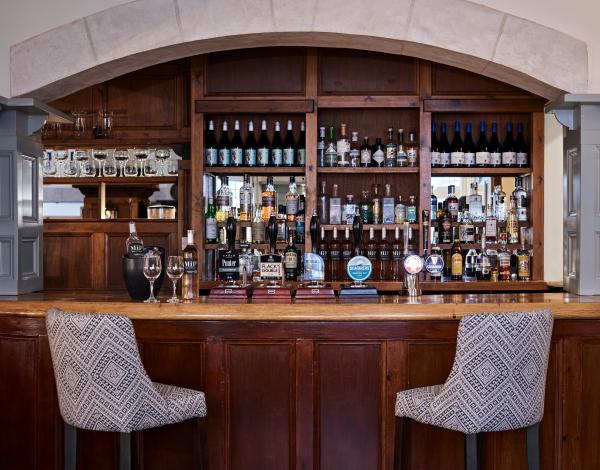 Live Music at Monty's